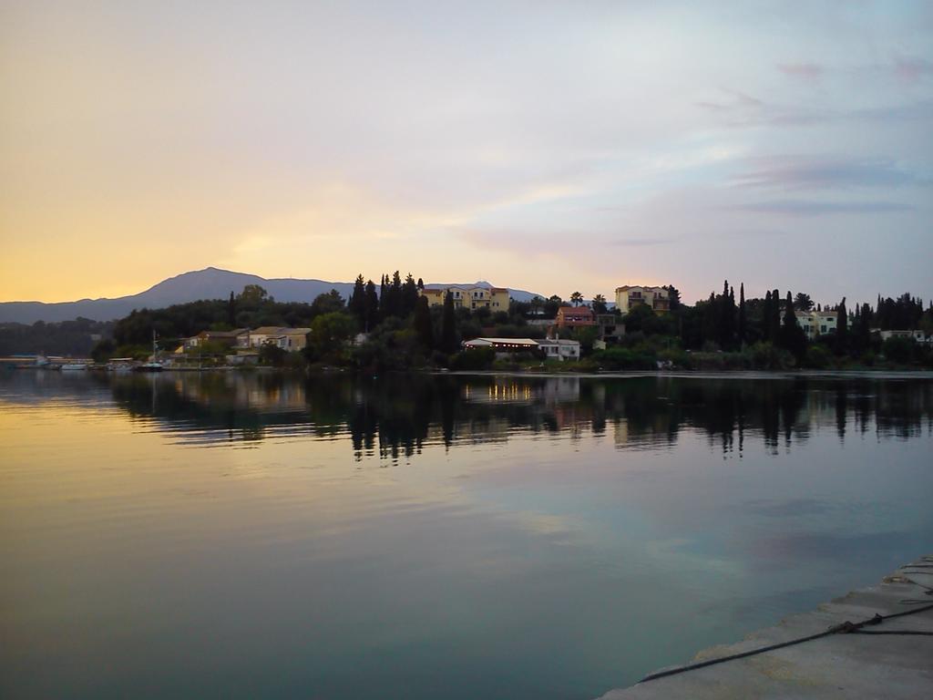 Villa Eftichia Hotel Apartments & Studios Kontokali Bagian luar foto