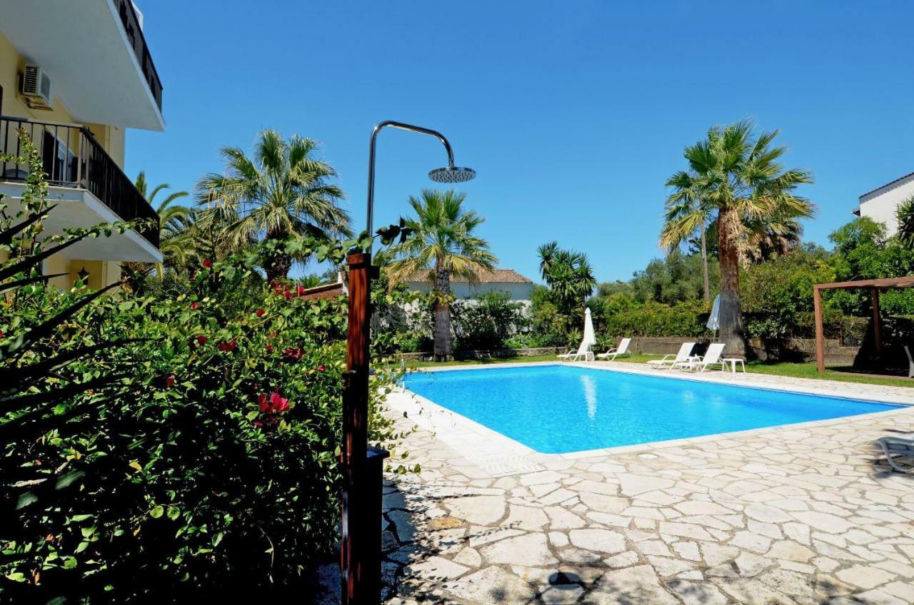 Villa Eftichia Hotel Apartments & Studios Kontokali Bagian luar foto