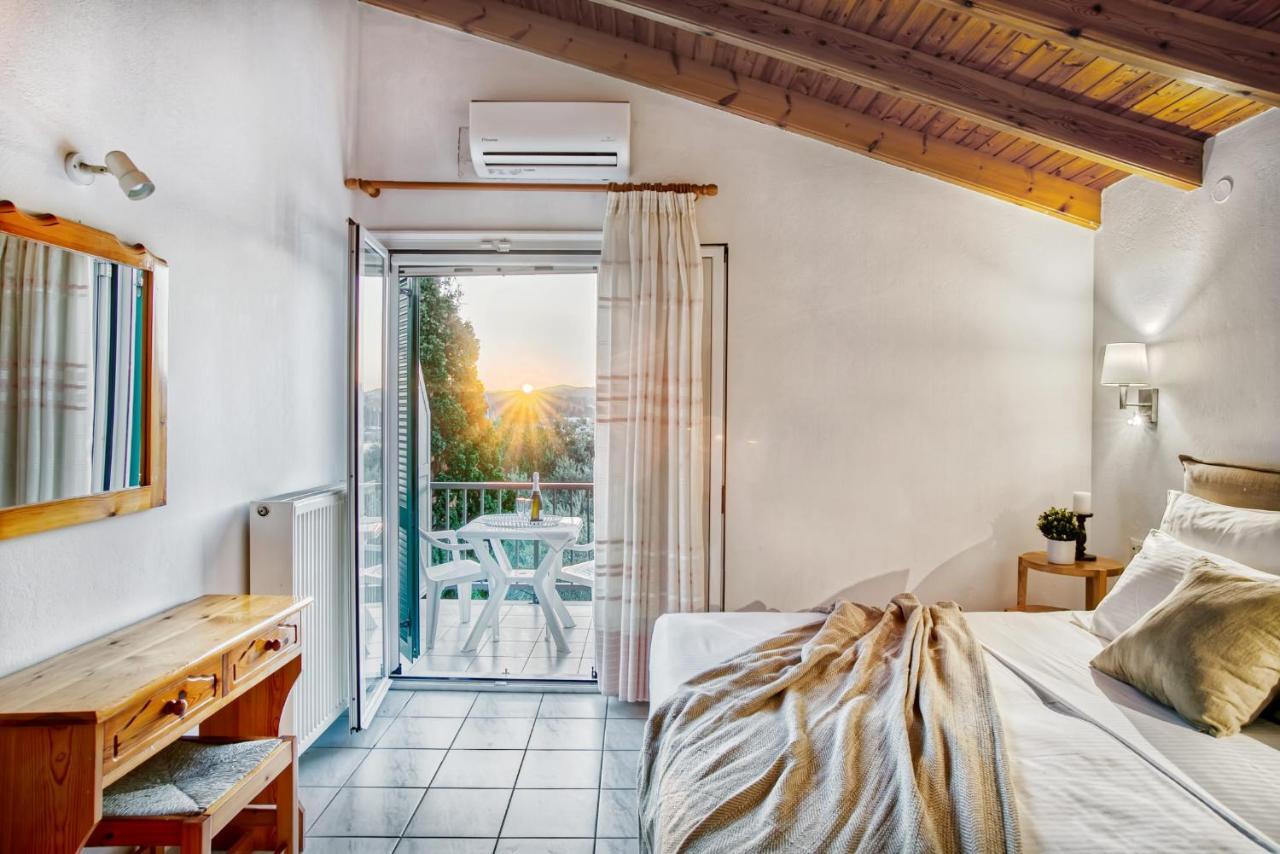 Villa Eftichia Hotel Apartments & Studios Kontokali Bagian luar foto